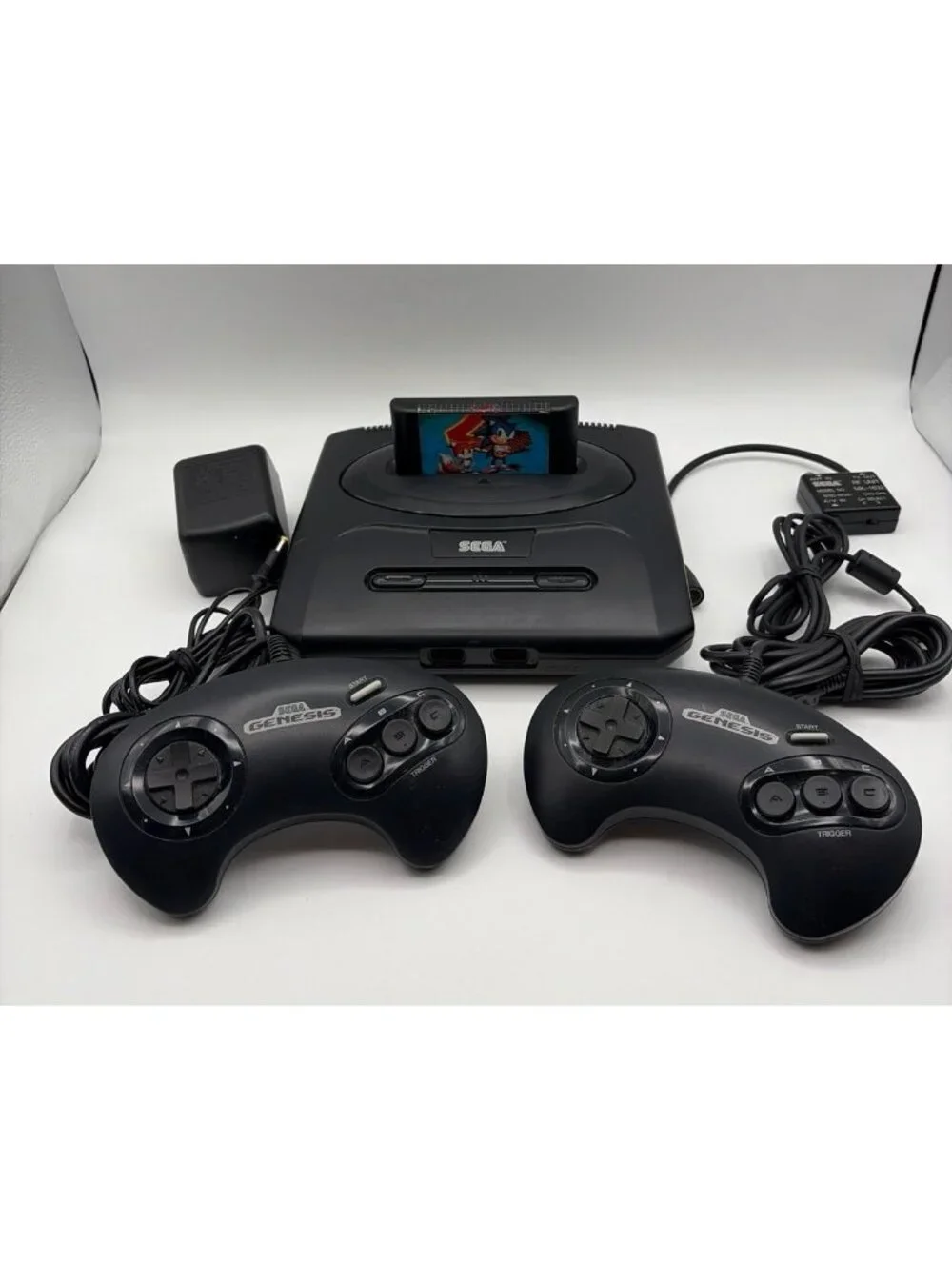 SEGA Genesis Model 2 MK-1631 Video Game System Bundle Sonic 2 Tested Working